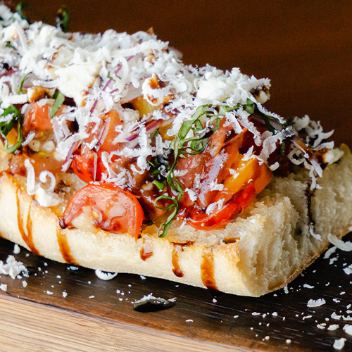 Bruschetta aux tomates anciennes