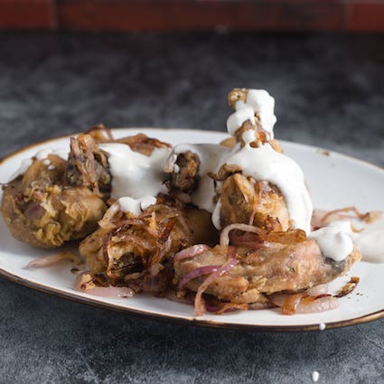 Caramelized Onion Rings with Ranch Sauce