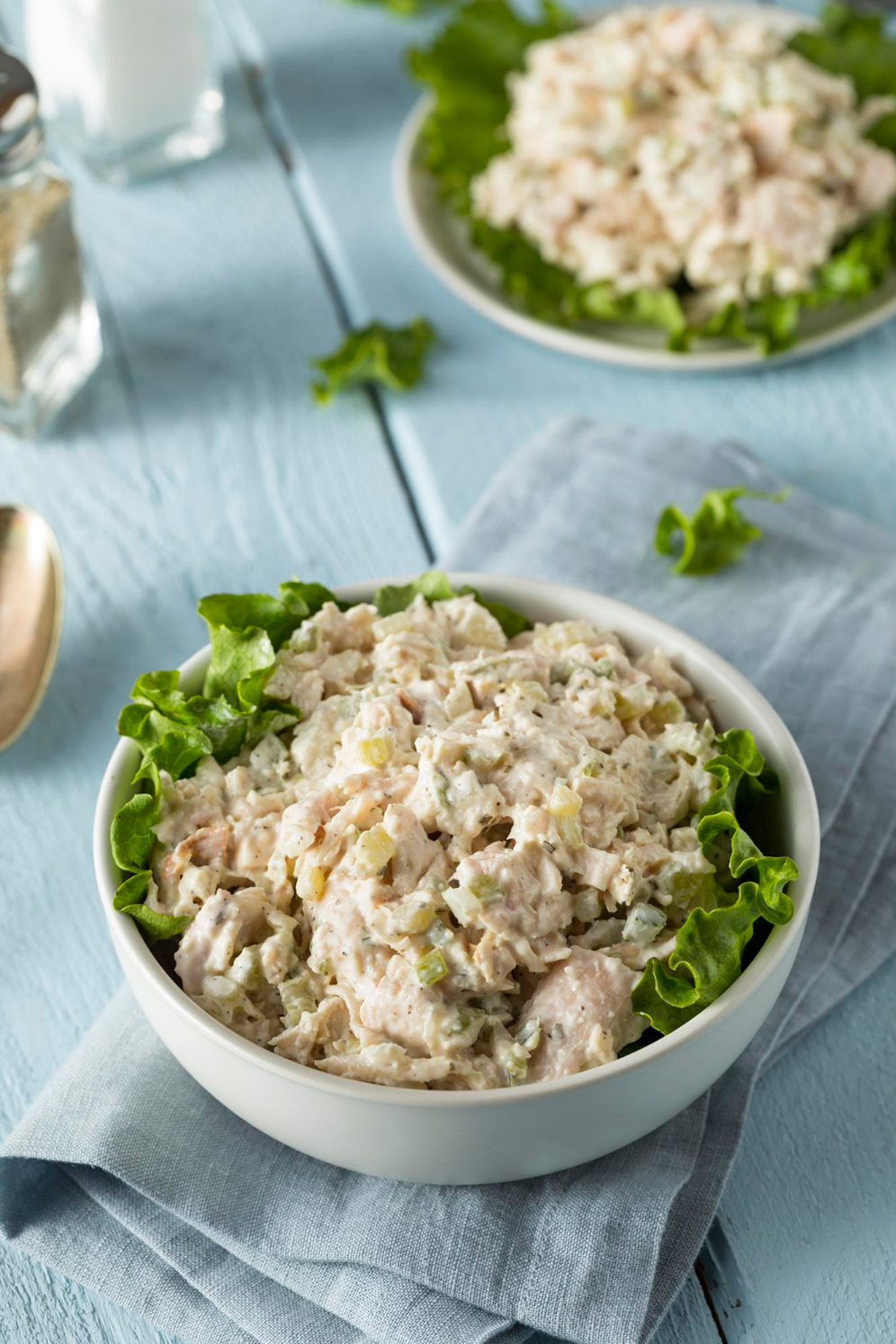 Ensalada de atún, papa y tocino ranch